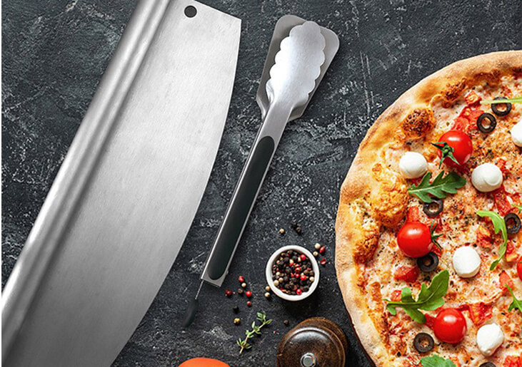 What Can You Cut With A Pizza Cutter?