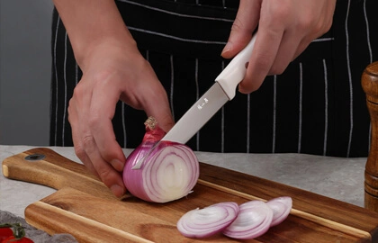 Blade Brilliance: Exploring the Features of 5-Inch Paring Knives